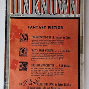 Könnte beinhalten: Eine Vintage-Ausgabe des Magazins Unknown Fantasy Fiction von Street & Smith aus dem September 1940. Das orangefarbene Cover enthält schwarzen Text mit Geschichten wie The Hardwood Pile, Watch That Window, The Extra Bricklayer und The Devil Makes The Law.