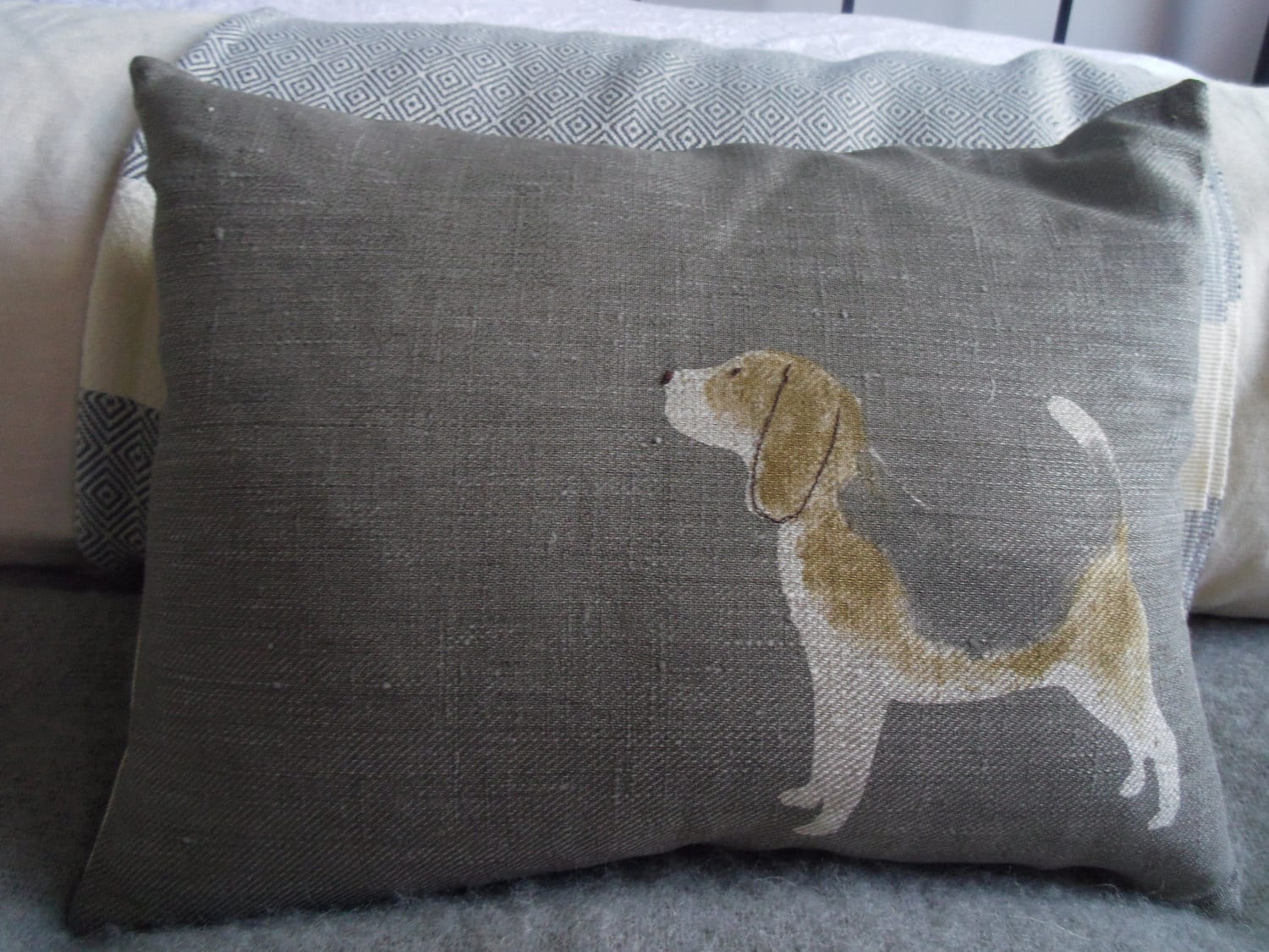 beagle cushion
