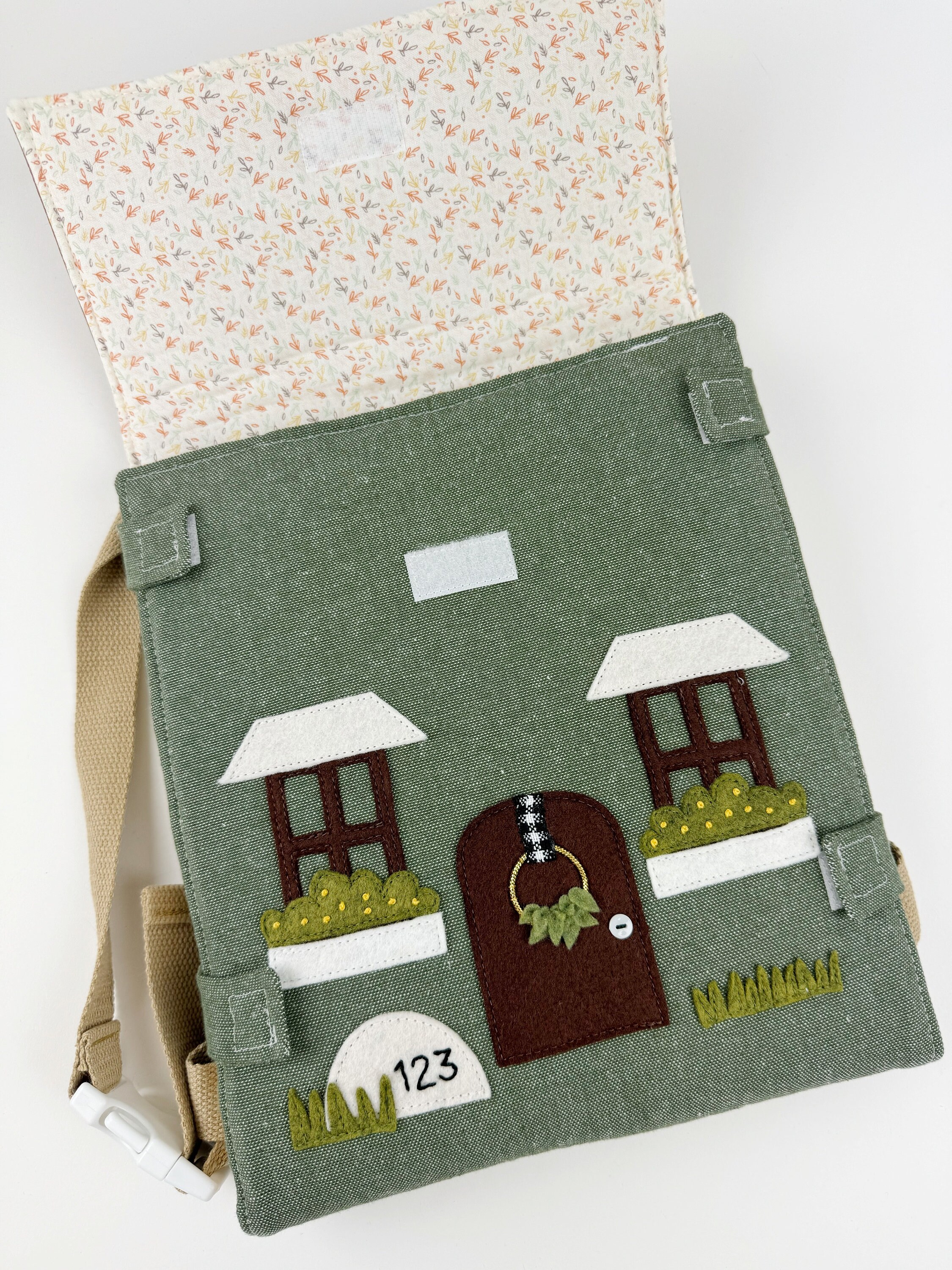 Pocket Pals Dollhouse Backpack, Portable Dollhouse, Fabric