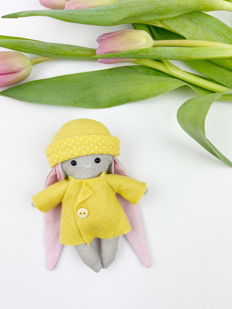 Spring Easter doll sewing pattern, Mini Pals pattern, easter dolls, doll sewing pattern, felt sewing pattern, easter pdf pattern, frog pdf image 7