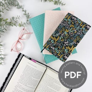 Patron de couture DUST JACKET, cadeau pour amateur de lecture, jaquette de protection de livre, jaquette de livre, couverture de bible, jaquette réglable, pochette de livre