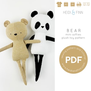 Op de afbeelding: Een naai-patroon voor een pluche beren- en pandastofdier. Het patroon is beschikbaar als PDF-download en bevat instructies voor het naaien van beide speelgoed. Het patroon heet "BEAR mini softies plush toy pattern" en is beschikbaar op de website heidiandfinn.com.