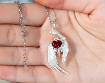 Cardcaptor Sakura Christmas Necklace Winged Heart Pendant Anime Jewelry Magical Girl Gift for Her Cosplay Charm Accessory Holiday Present