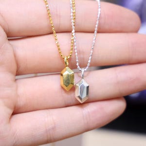 Zelda Rupee Necklace 925 Silver, 9k, 14k, or 18k Gold Options Luxury Gaming Jewelry Pendant for Zelda Fans Birthday Gift for BotW TotK Gamer