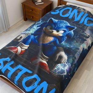 Personalized Sonic the Hedgehog Plush Blanket: Gamer Gift