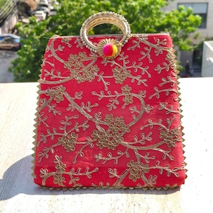 Pack of 100 Embroidery Pooja bag Gift bag Indian Hand bag Party favors gift Wedding return gift Diwali gift pooja gifts Indian Wedding favor