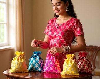 Paquete de 100 bolsitas de regalo Potli indias con cordón. Bolsas Potli étnicas para bodas, fiestas y como obsequios de agradecimiento. Regalos para Diwali.