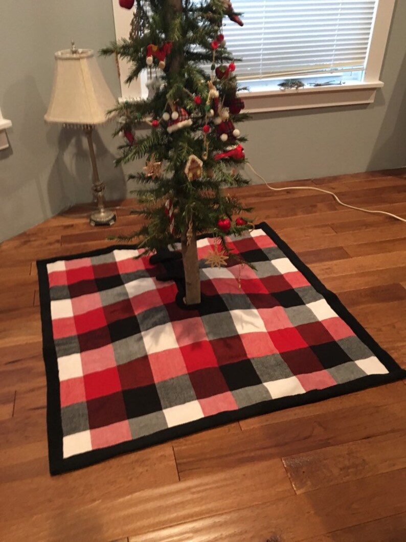 Square Buffalo Plaid Christmas Treeskirt