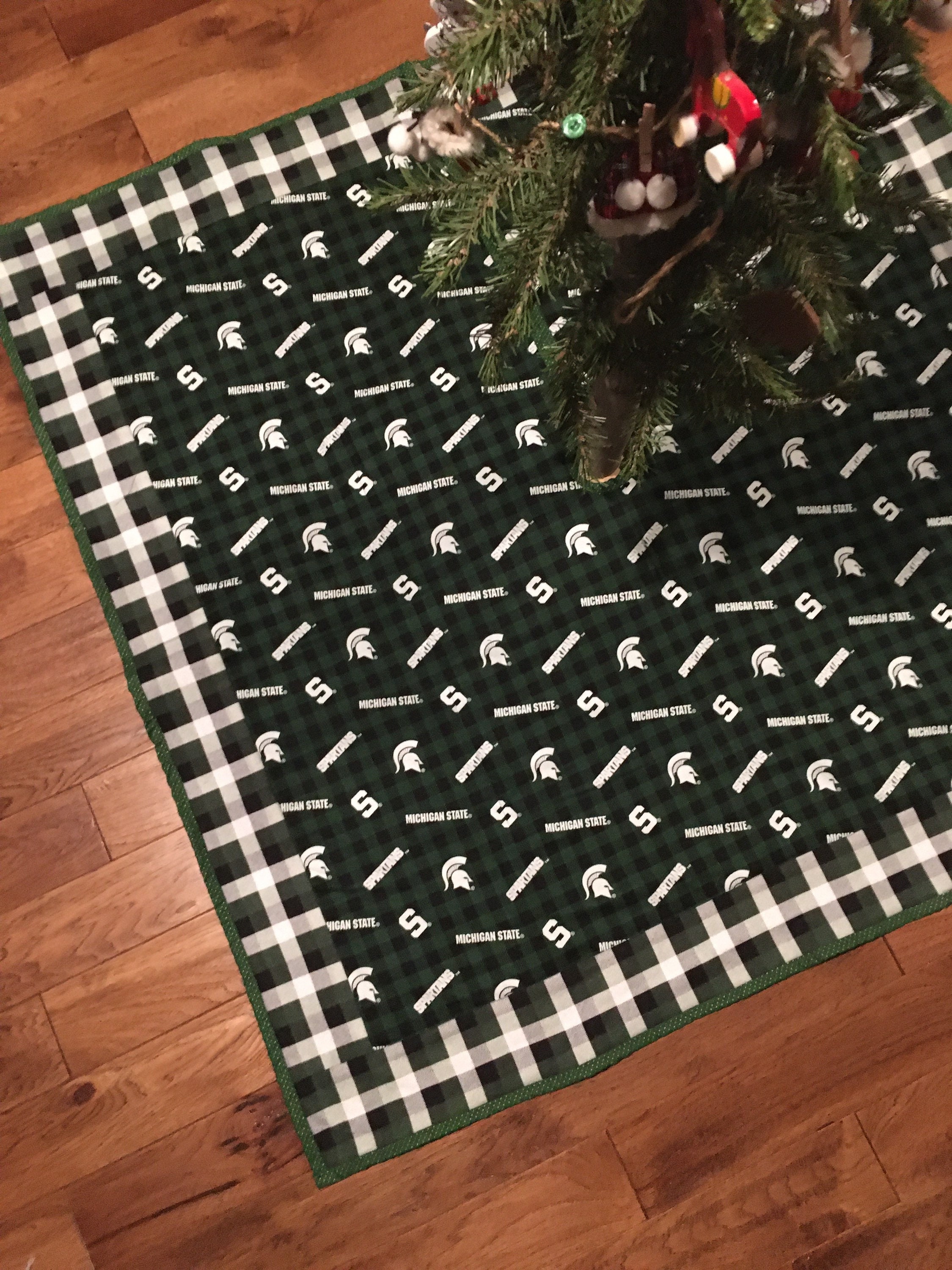 Michigan Tree Skirt 