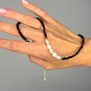 Black Agate and Freshwater Pearl Necklace with Gold-Plated Beads, Agate Necklace, Pearl Necklace, Black and white stones necklace