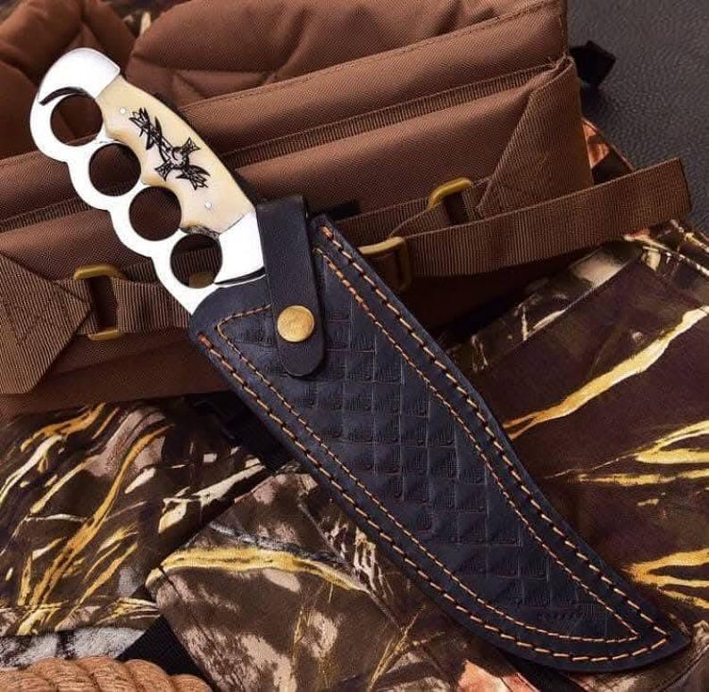 Scorpion Knuckle Handle Fixed Blade Bowie Knife Steel with Beautiful leather Sheath image 2