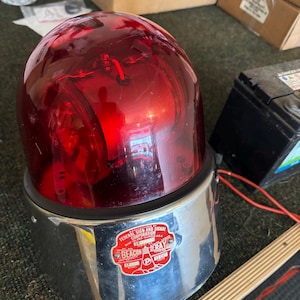 Federal Sign & Signal Beacon Ray Light