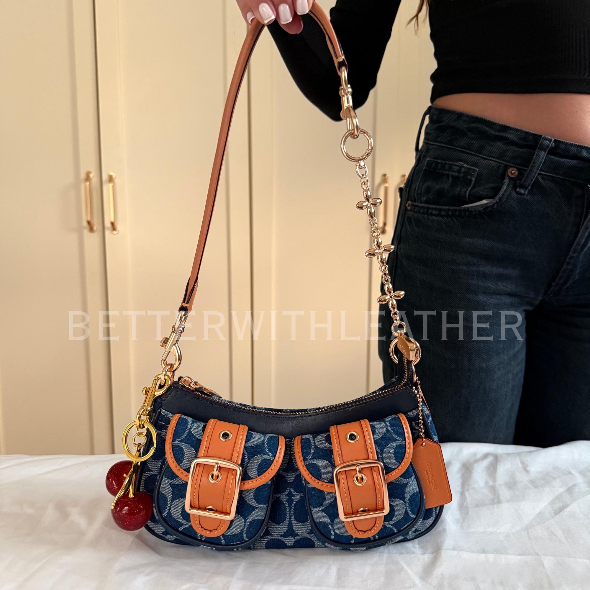 Y2k guess bag - Etsy 日本