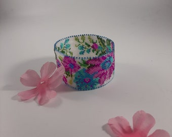 Beaded Floral Cuff Bracelet Spring African Daises Cosmos