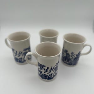 Set of Four Vintage English Blue Willow by Churchill Jumbo Coffee Mugs