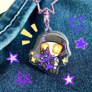 Glitter D-16 Keychain