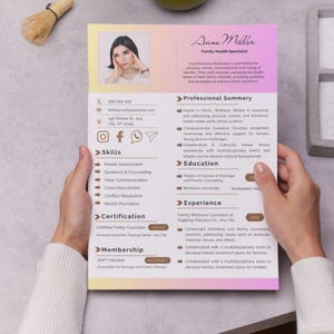 Editable Modify Template Resume with Photo, Minimalist, Pink, Cover letter Template , Template Resume Elegant, Feminine editable in Canva.