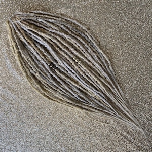 Gray and Blonde Synthetic Dreadlocks with Beads – Boho Hair Extensions, Natural Style Dreads Set, Handmade Dreadlock Extensions