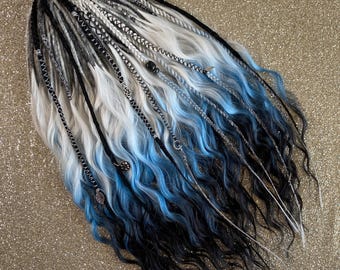 Moonlit Witchy Brushable Curly Dreadlocks Synthetische Haarverlängerungen mit Zöpfen