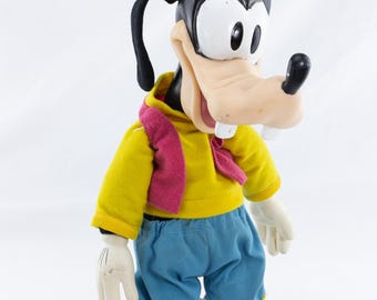Vintage Disney Goofy Plush Doll – 20" Big Head, 90s Cartoon