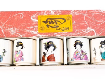 Juego de tazas de té de porcelana japonesa vintage: Geisha pintada a mano (juego de 5)