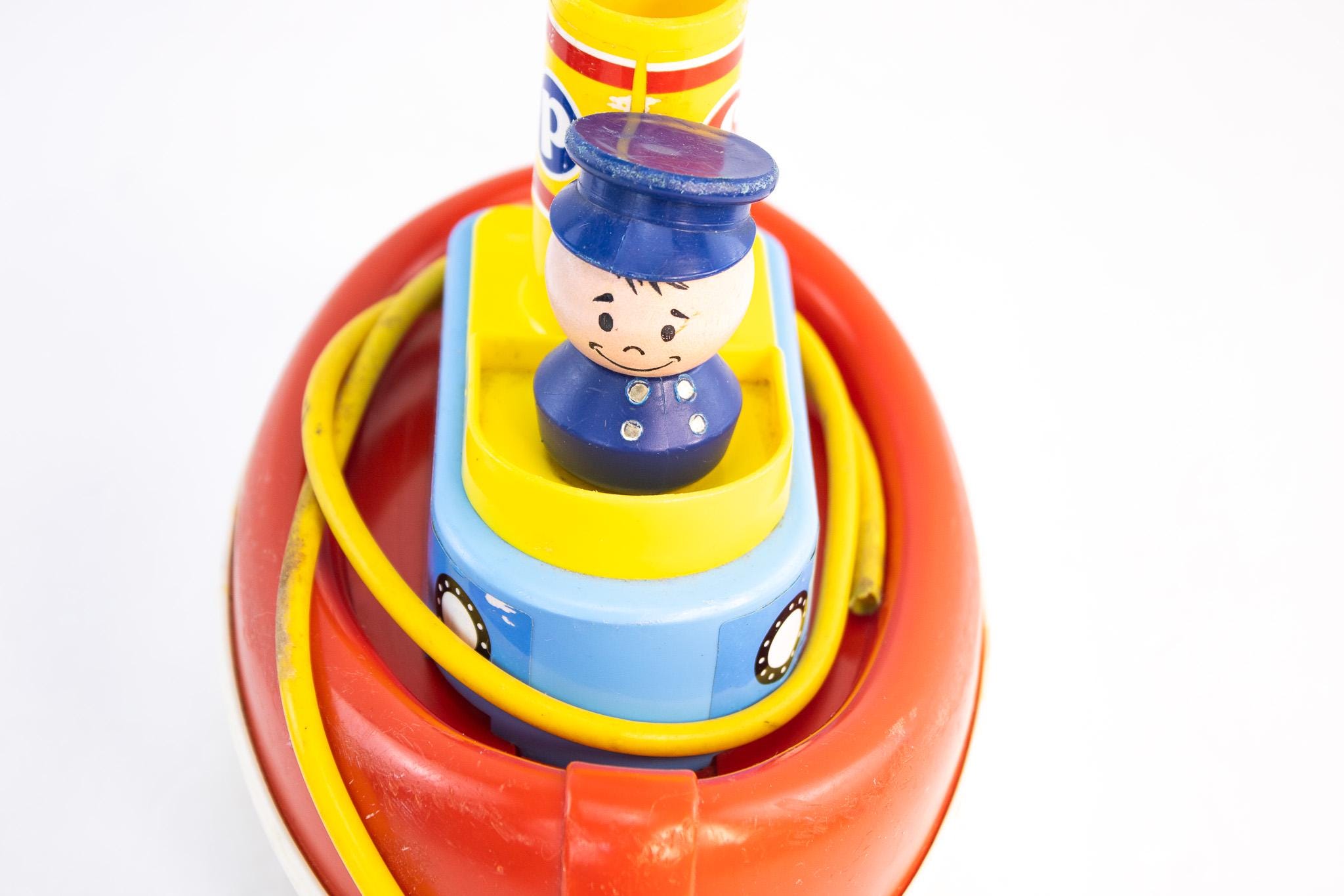 Vintage 1967 Fisher-price #139 Tuggy Tooter Pull Toy | Retro