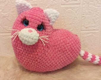 Custom Crochet Heart Cat Plush: Pink Amigurumi Toy