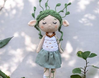 Amigurumi Elf Crochet Pattern - Lunea the Nature Elf - French PDF Tutorial - Fairy Crochet Doll - DIY Crochet Gift for Beginners