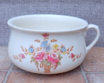 Large chamber pot or potty Crown Devon S Fielding antique vintage from 1950s SF & Co ceramic pottery earthenware