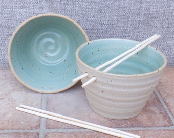 Pair of noodle rice soup or cereal serving bowl wheel thrown in stoneware ceramic pottery handmade handthrown ready to ship