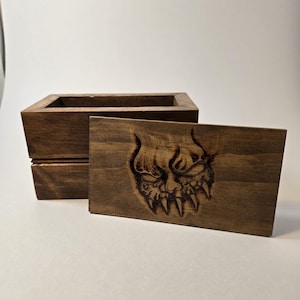 Holz Box gebrannt