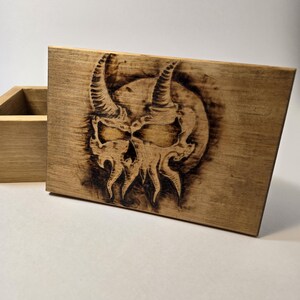 Holz Box gebrannt