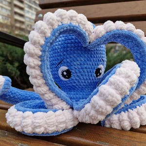 Crochet Stuffed Octopus Amigurumi Toy, Octopus Plushie, Cute Crochet Octo Soft Toy, Stuffed Animal Octopus Toy, Cute Sea Creature Crochet