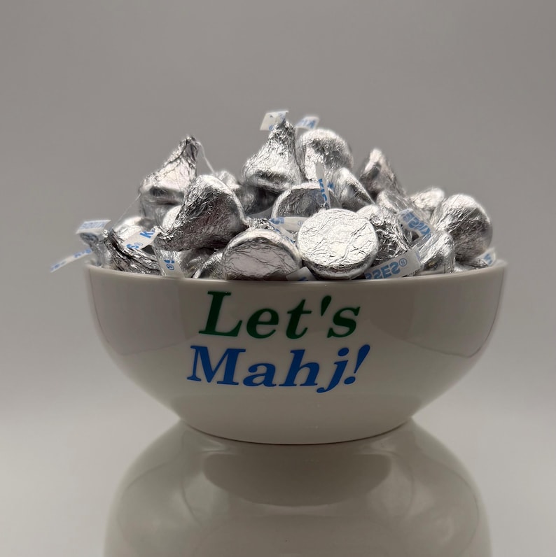 COLORS PROVIDED: (Grass) Let's, (Medium Blue) Mahj!