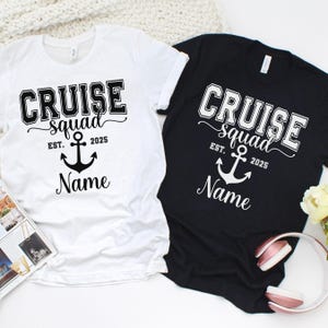 Personalized Cruise Squad 2025 Matching Shirt Cruise Crew Custom Year Name T-Shirt Group Cruise Vacation Tee Matching Family Cruise Trip Tee
