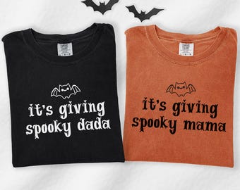 Comfort Colors Halloween Pregnancy Announcement Shirt, New Mom Dad Pregnancy Reveal Gift, Its Giving Spooky Mama Dada, Baby Announcement Tee