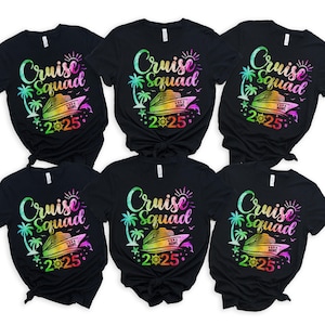 Personalized Cruise Squad 2025 Matching Shirt Cruise Crew Custom Year Name T-Shirt Group Cruise Vacation Tee Matching Family Cruise Trip Tee