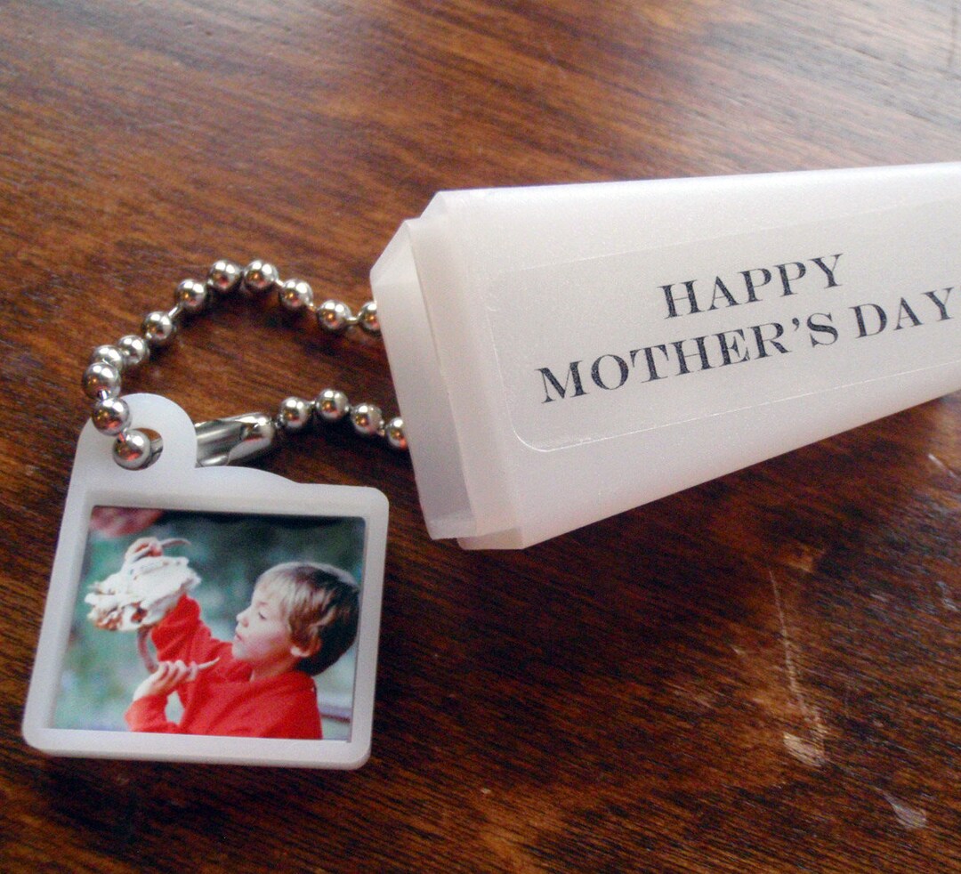 Custom Mothers Day Gift. Your Photo & Words. Viewfinder Keychain. Photo