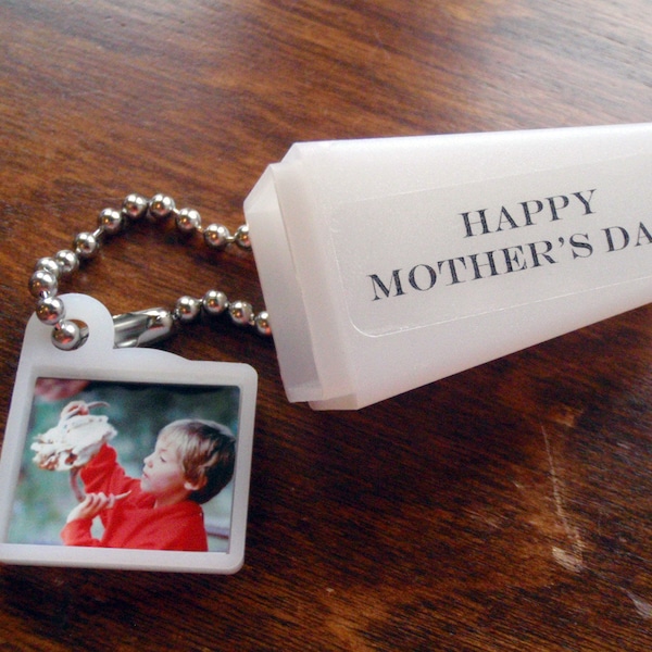 Custom Mothers Day gift. Your Photo & Words. Viewfinder Keychain. Photo Included.