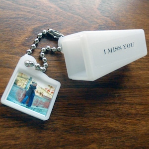 PERSONALIZED, Your IMAGE & WORDS. Say I Miss You with this Viewfinder Keychain. Photo Included.