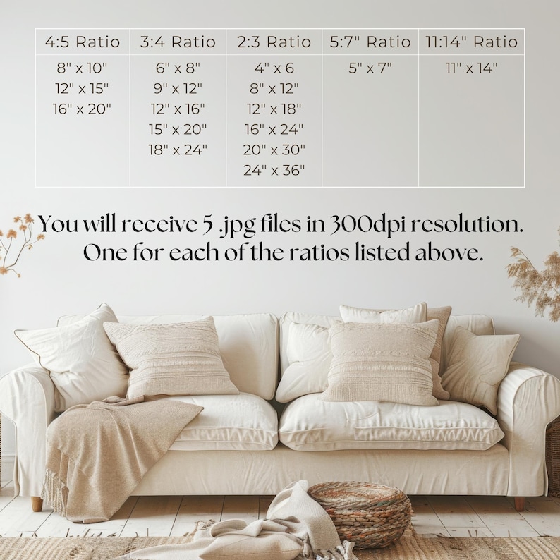 Może przedstawiać: Kremowa sofa z poduszkami i beżowym kocem. Tabela zawiera rozmiary wydruk&oacute;w, takie jak 20 x 25 cm, 30 x 38 cm i 41 x 51 cm. Tekst brzmi: &bdquo;Otrzymasz 5 plik&oacute;w .jpg w rozdzielczości 300 dpi.&rdquo;