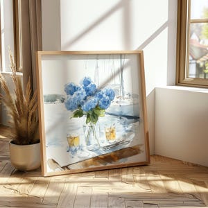 Lichtblauwe hortensia's en zeilboot aquarelprint, kust zomer kunst aan de muur, nautisch + bloemen digitale download, decor strandhuis cocktails