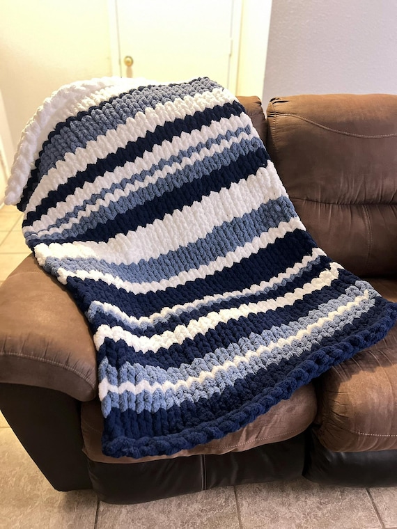 Wrapped in Winter Chunky Knit Blanket Pattern (pdf pattern only)