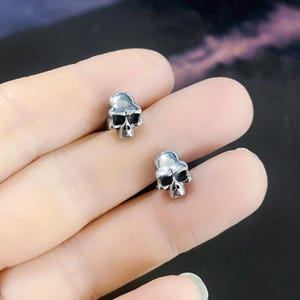 skull earrings, gothic studs, punk rock jewelry, stainless steel studs, unisex jewelry, gift ideas