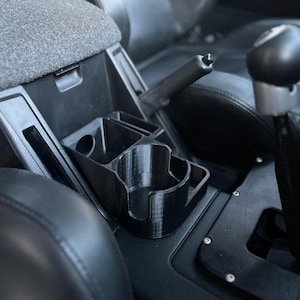 Cup holder for Nissan Patrol Y61/GU