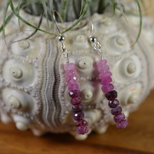 Pendientes sencillos de rubí