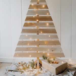 Cedar Fir Tree - The Latte