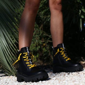 Botas pretas femininas, botas de alta qualidade, feitas à mão, botas com cadarço, exclusivas