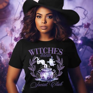 Camiseta del Club Social Witches Brew, camiseta de otoño Ghost Brewing, camiseta de temporada espeluznante, sudadera vintage de Halloween para mujer, sudadera con ambiente de bruja