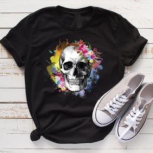 Blumen Schädel Shirt, Blumen Schädel Skelett Shirt, Halloween Schädel T-Shirt, Schädel T-Shirt, Schädel Tshirt, Blumen Schädel Boho Grafik Tee